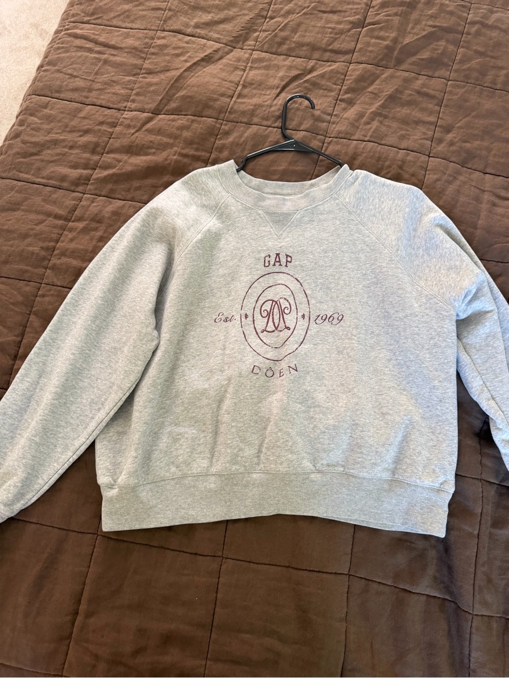 GAP x Doen Gray Crewneck Sweatshirt Large